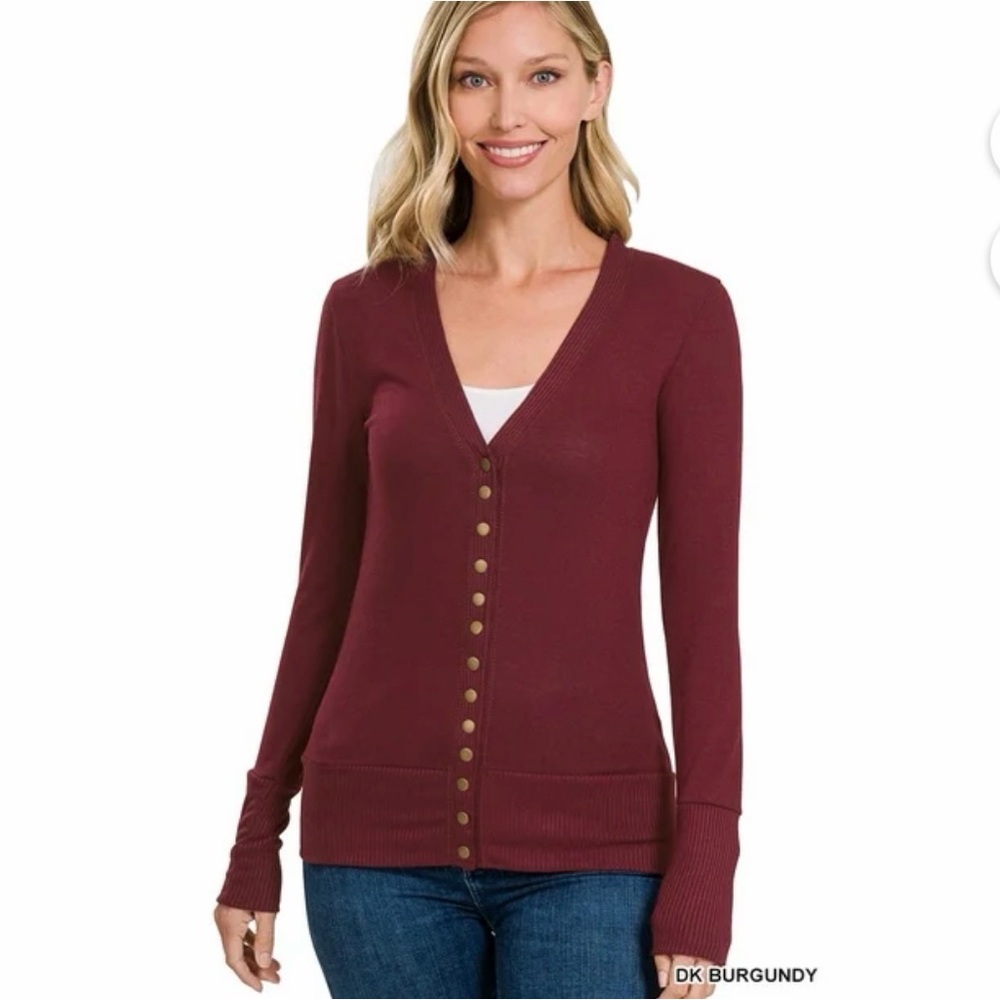 Color Story EUC V-Neck Thin Snap Button Down Long Sleeve Ribbed Knit Cardigan